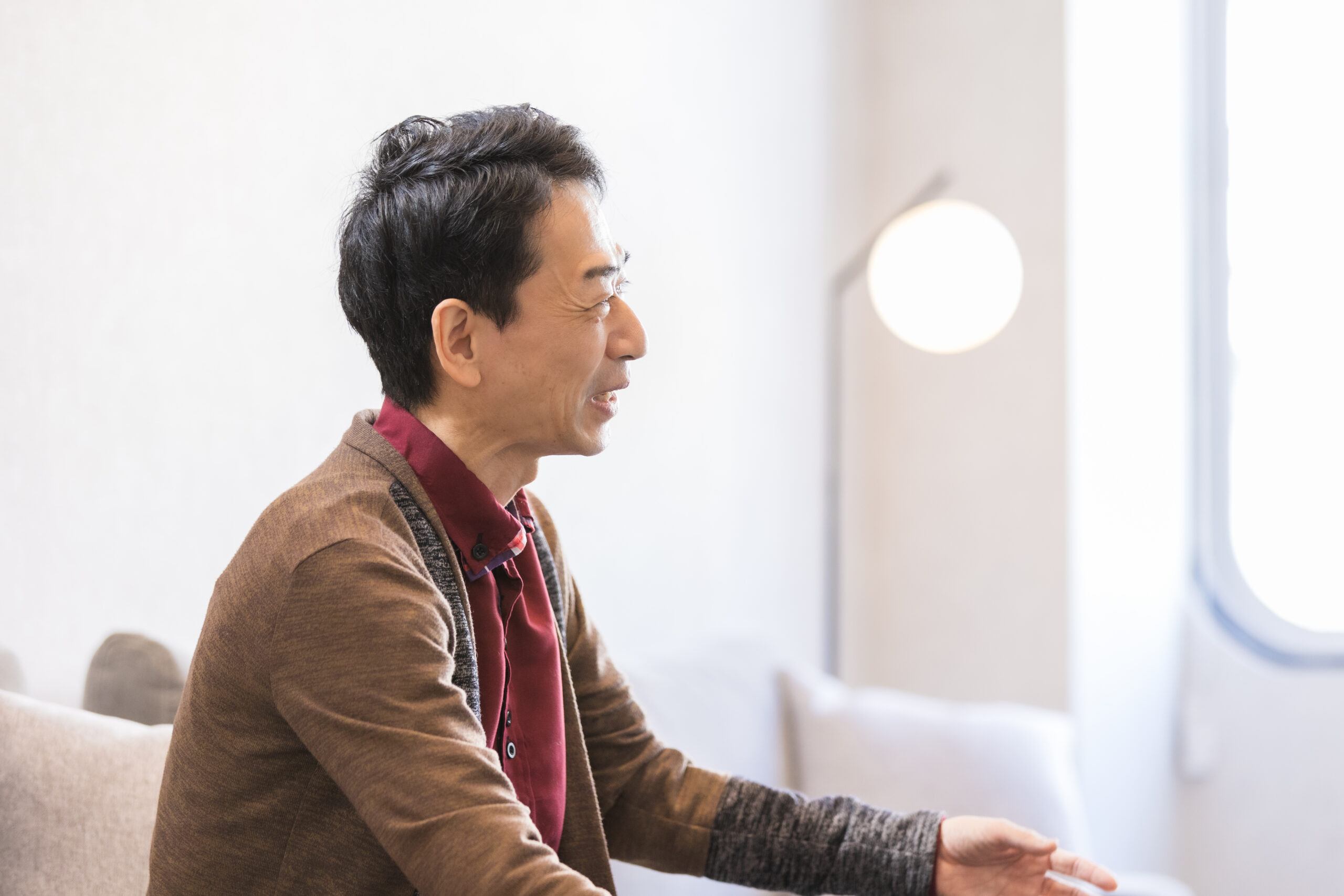 本業は金融、夢は「教育と創作」