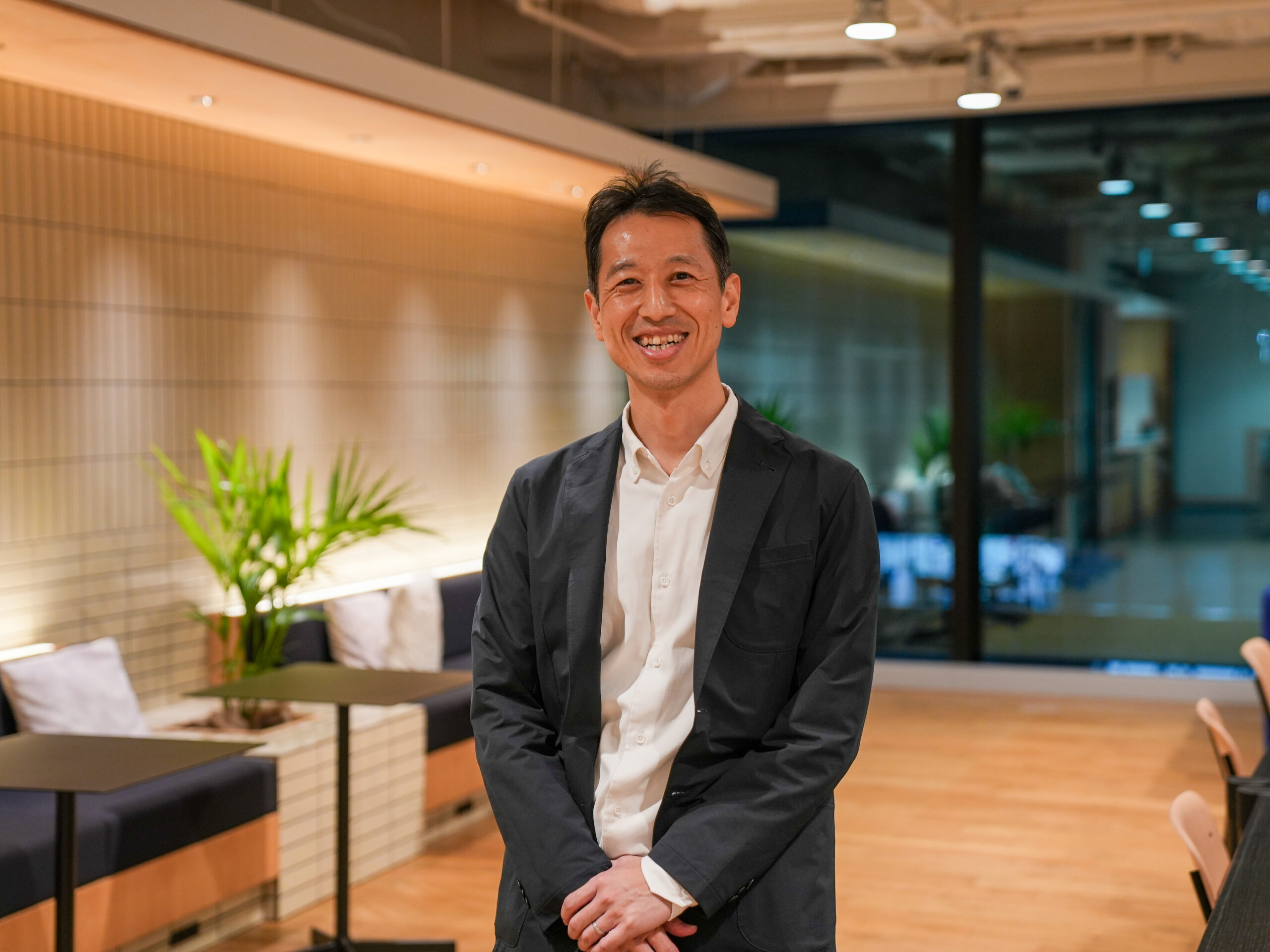 白石賢一（しらいし・けんいち）